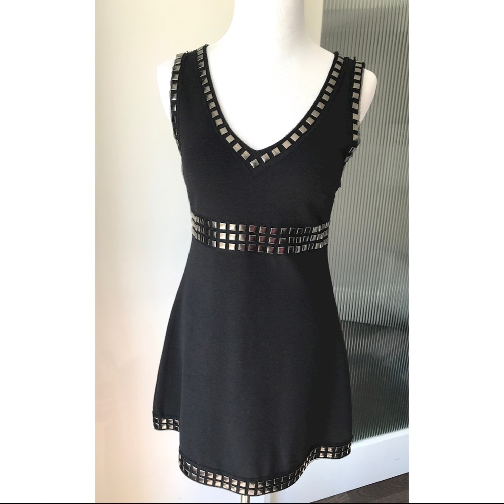 Alice + Olivia Black Sleeveless V-Neck Dress with Silver Stud Trim